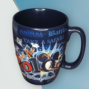 RARE 2010 Walt Disney World Dark Blue 3D Design Disney/Pixar Coffee Cup Tea Mug